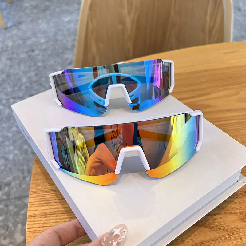 Paires de lunettes de sport (cyclisme/randonnée) pour hommes et femmes – Image 9