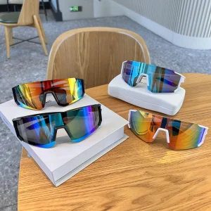 Paires de lunettes de sport (cyclisme/randonnée) pour hommes et femmes